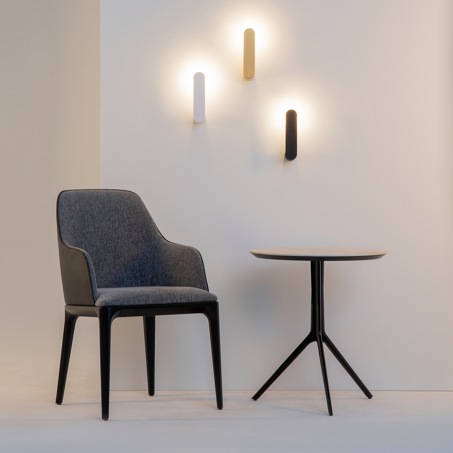 Maytoni Modern Connect Настенный светильник (бра) цвет: латунь MOD356WL-L4BS3K