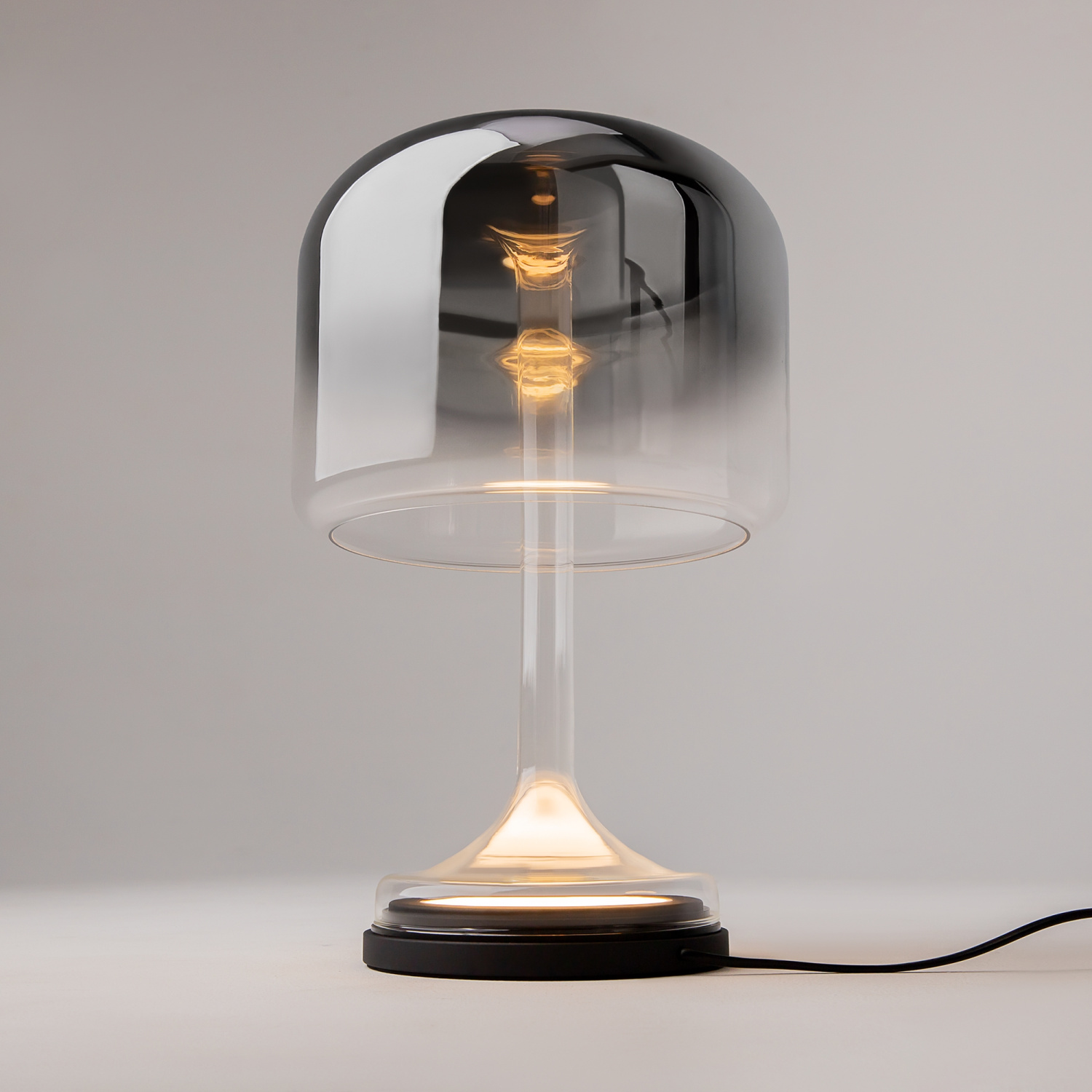 Maytoni Modern Spirito Настольный светильник цвет: черный MOD286TL-L18B3K