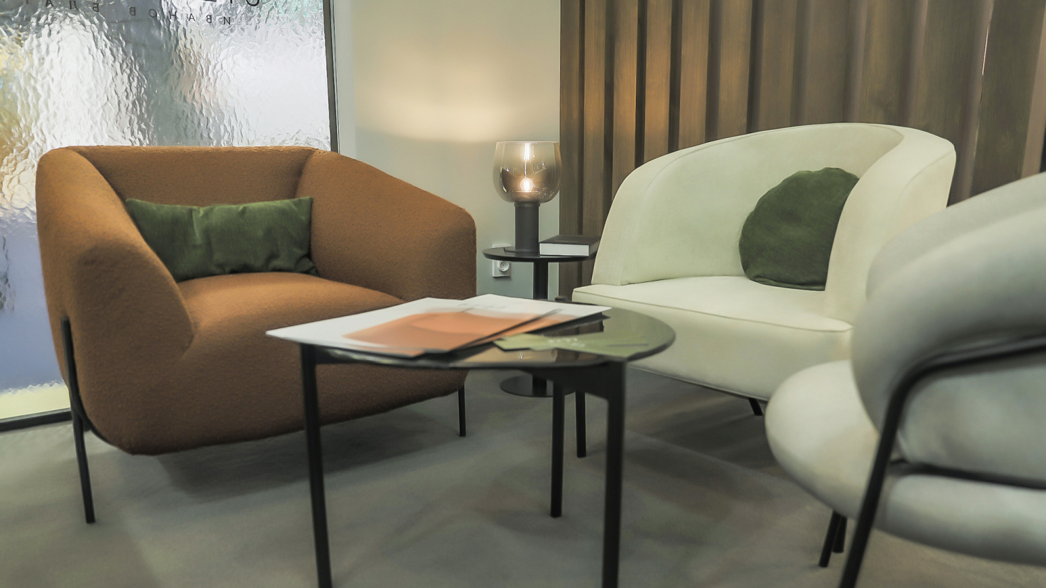 Maytoni Modern Smart Casual Настольный светильник цвет: черный MOD414TL-01B