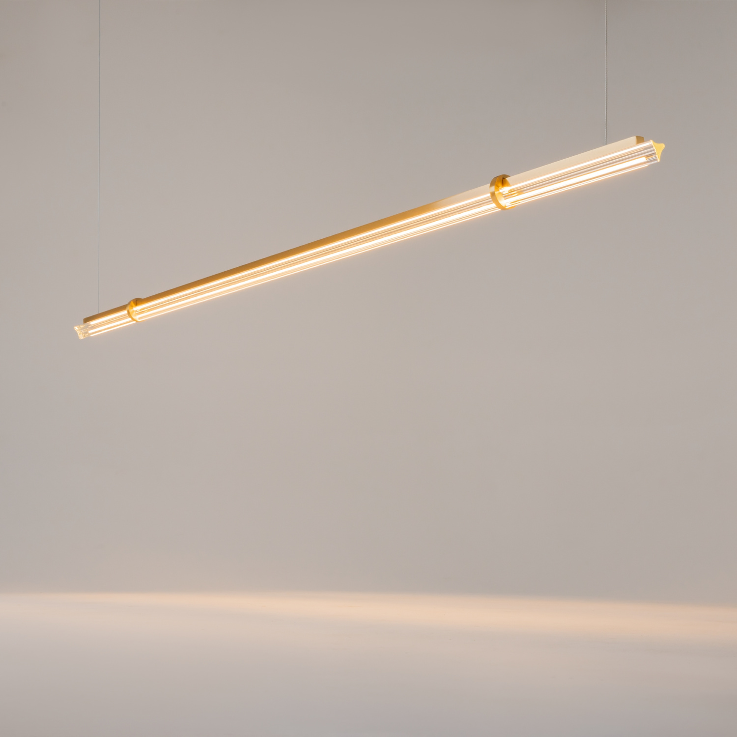 Maytoni Modern Plume Подвесной светильник цвет: латунь MOD340PL-L28BS3K