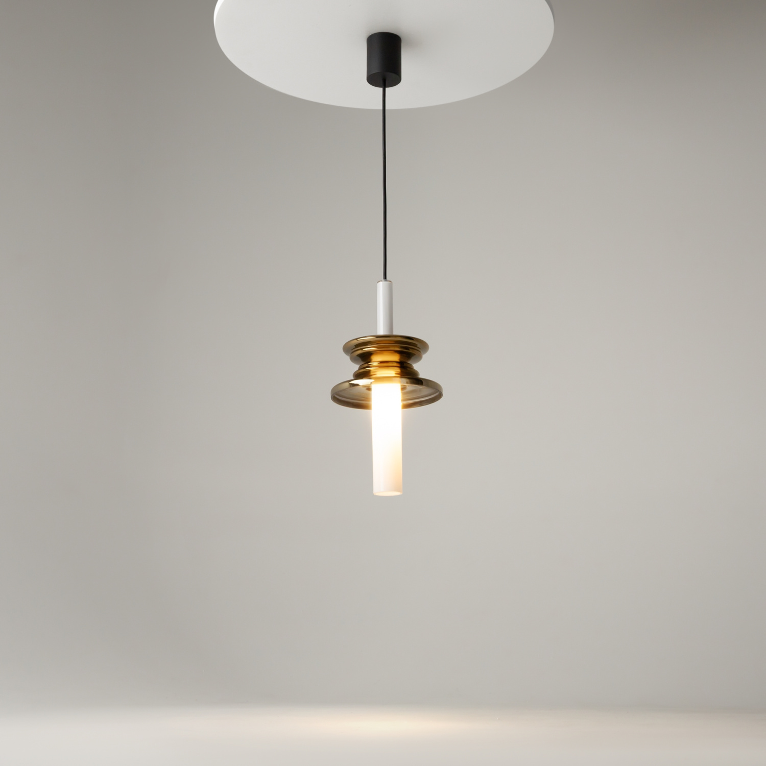 Maytoni Modern Sound Wave Подвесной светильник цвет: черный MOD255PL-01B3