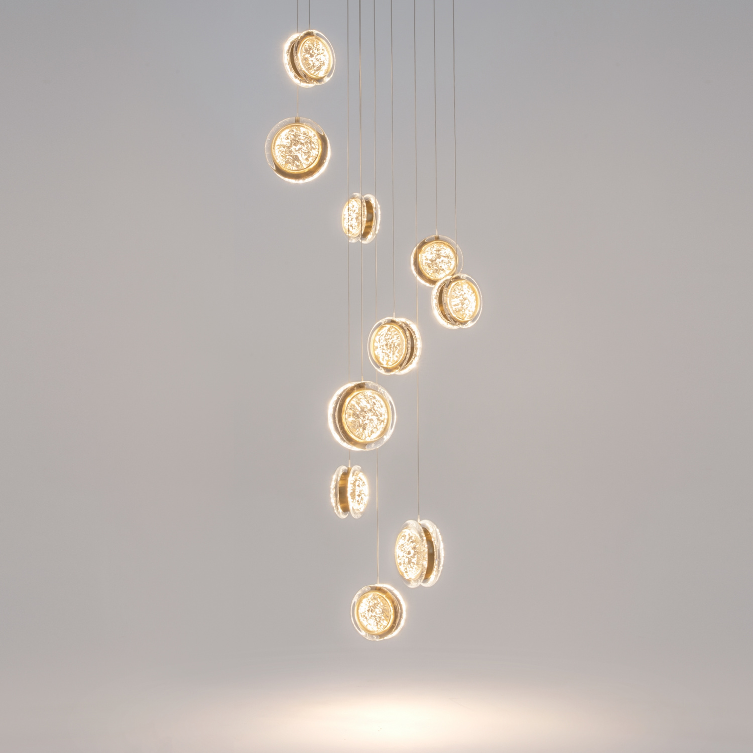 Maytoni Modern Pharao Подвесной светильник цвет: черный и латунь MOD361PL-L41BS3K