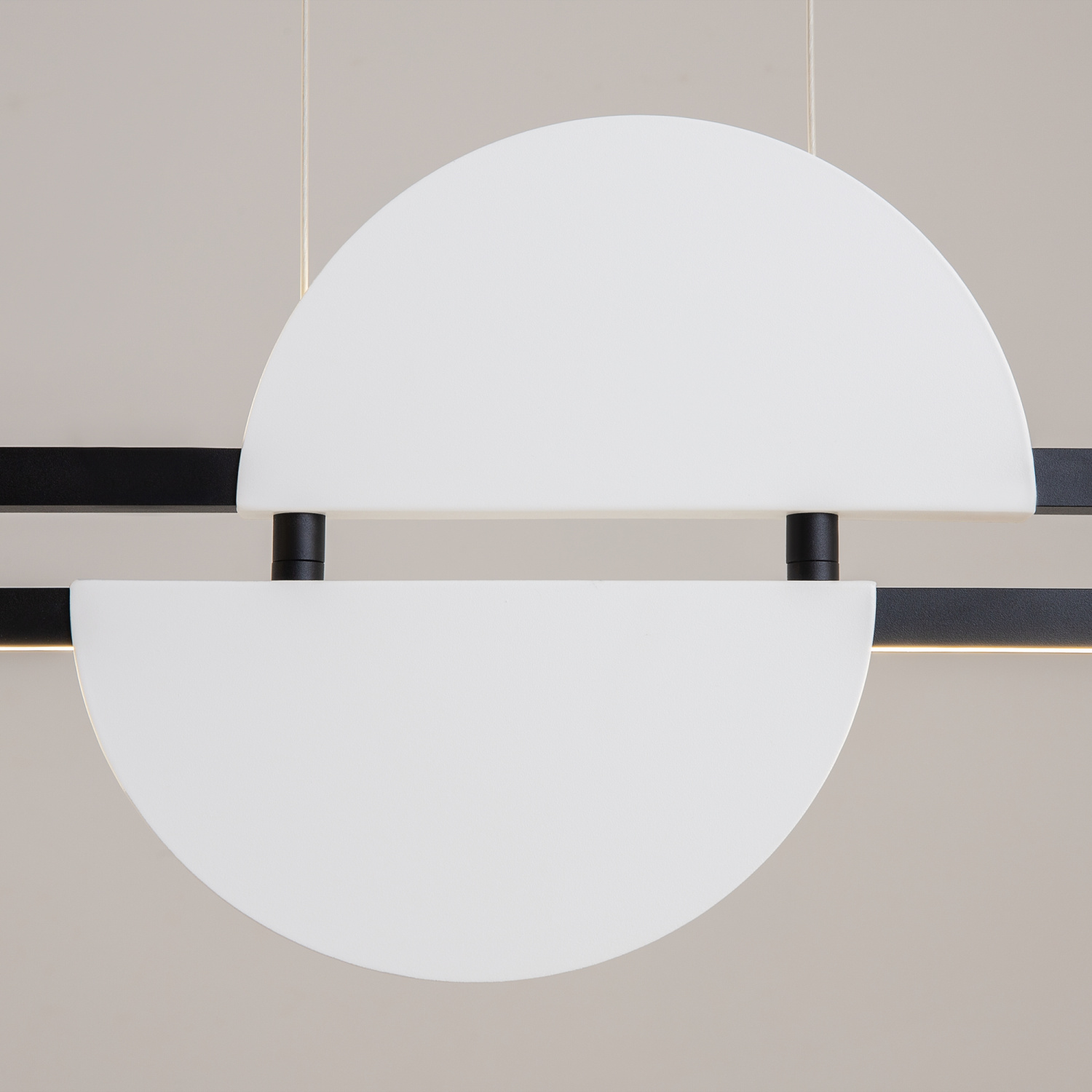 Maytoni Modern Skyline Подвесной светильник цвет: черный MOD179PL-L26W4K