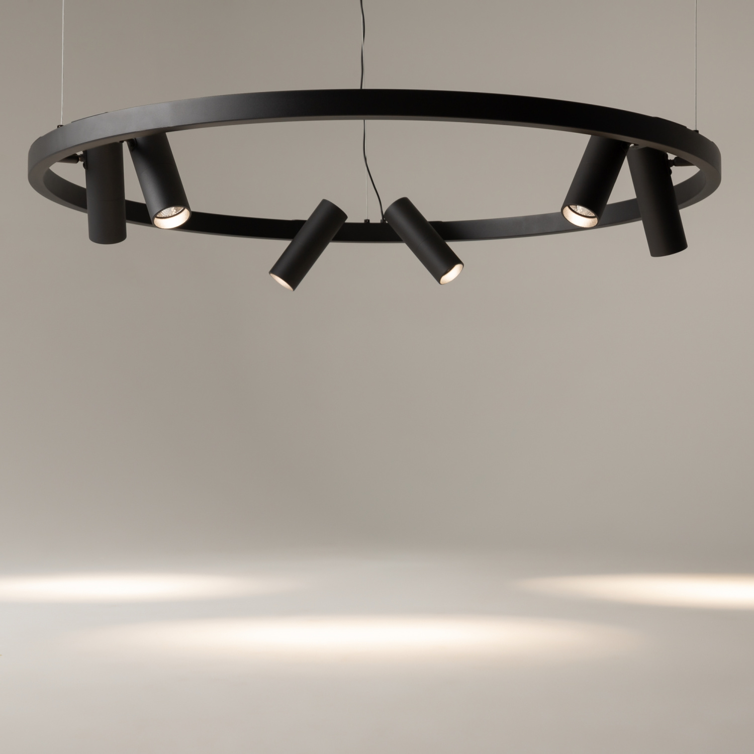 Maytoni Modern Satellite Подвесной светильник цвет: черный MOD102PL-L42BK