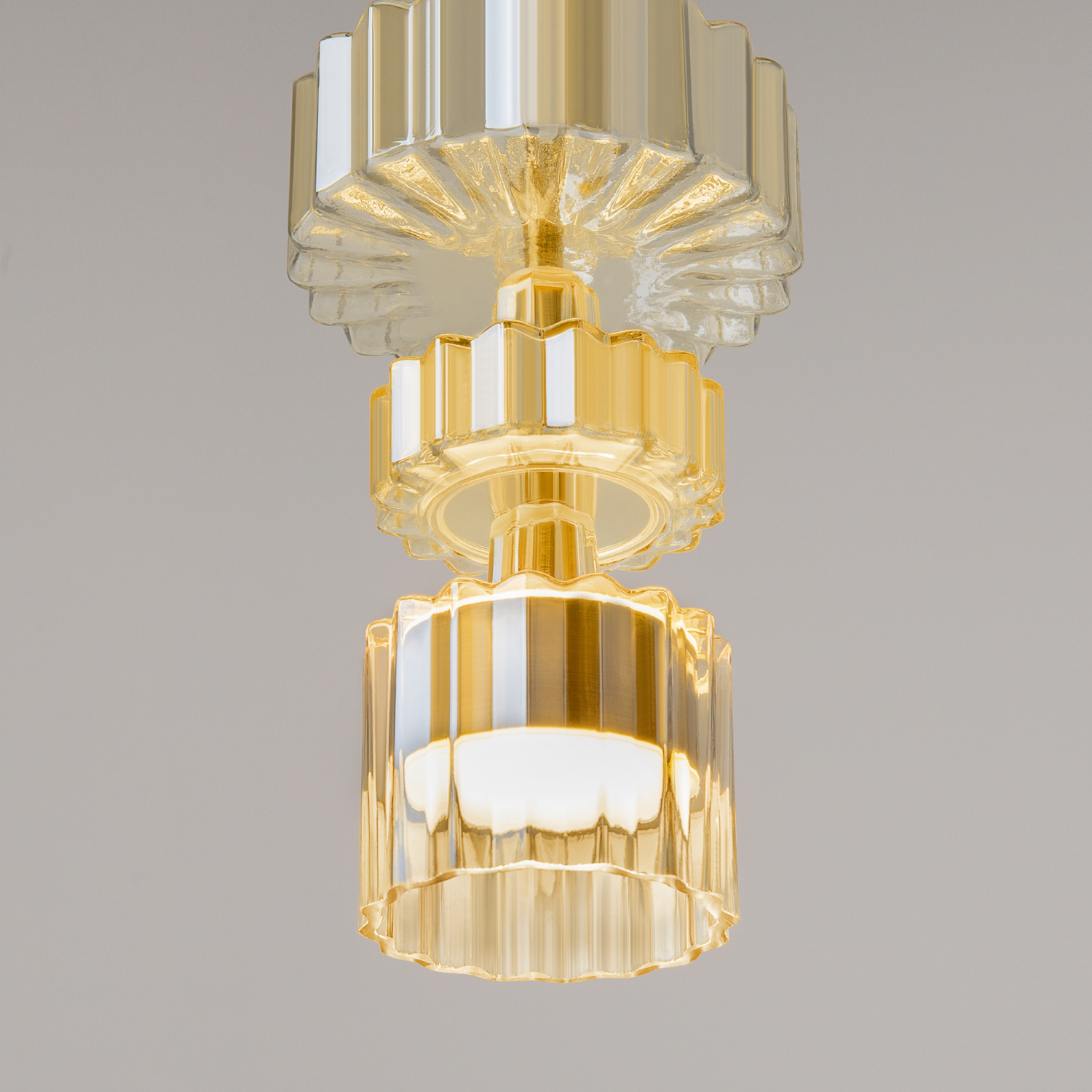 Maytoni Modern Level Подвесной светильник цвет: латунь MOD253PL-L18BS3K3