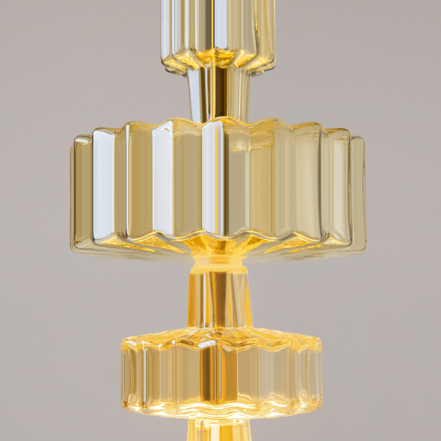 Maytoni Modern Level Подвесной светильник цвет: латунь MOD253PL-L18BS3K3