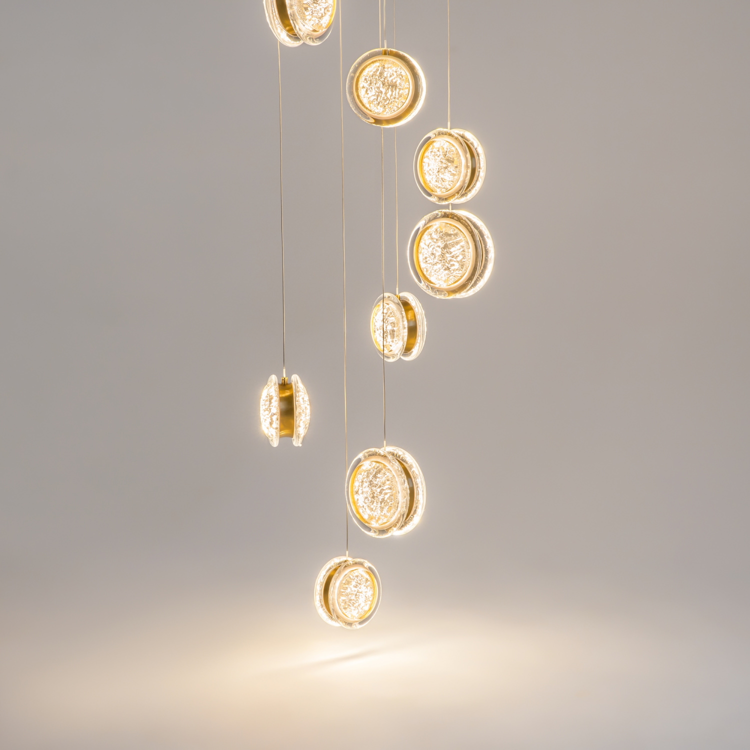 Maytoni Modern Pharao Подвесной светильник цвет: черный и латунь MOD361PL-L58BS3K