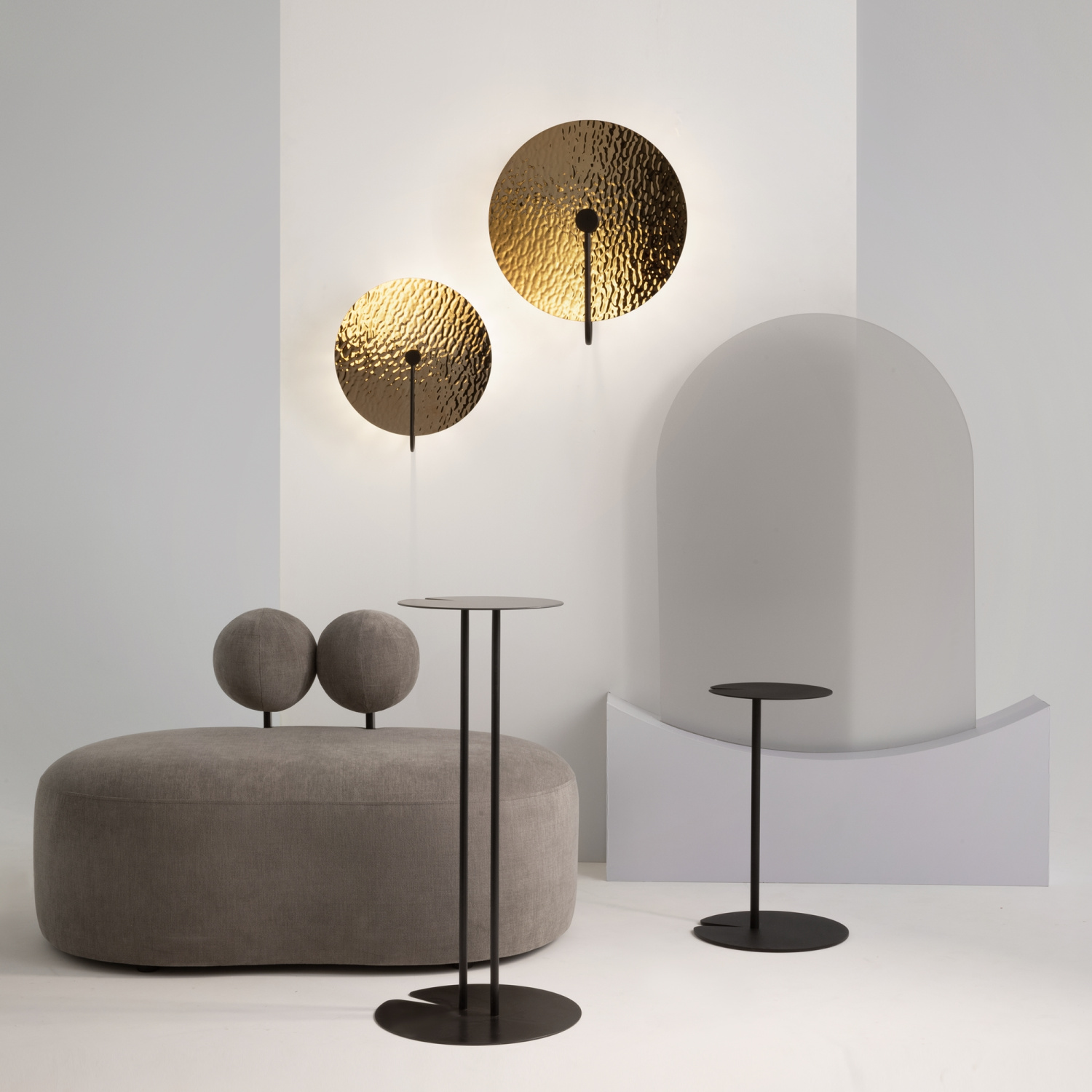 Maytoni Modern Mare Настенный светильник (бра) цвет: черный MOD305WL-01B