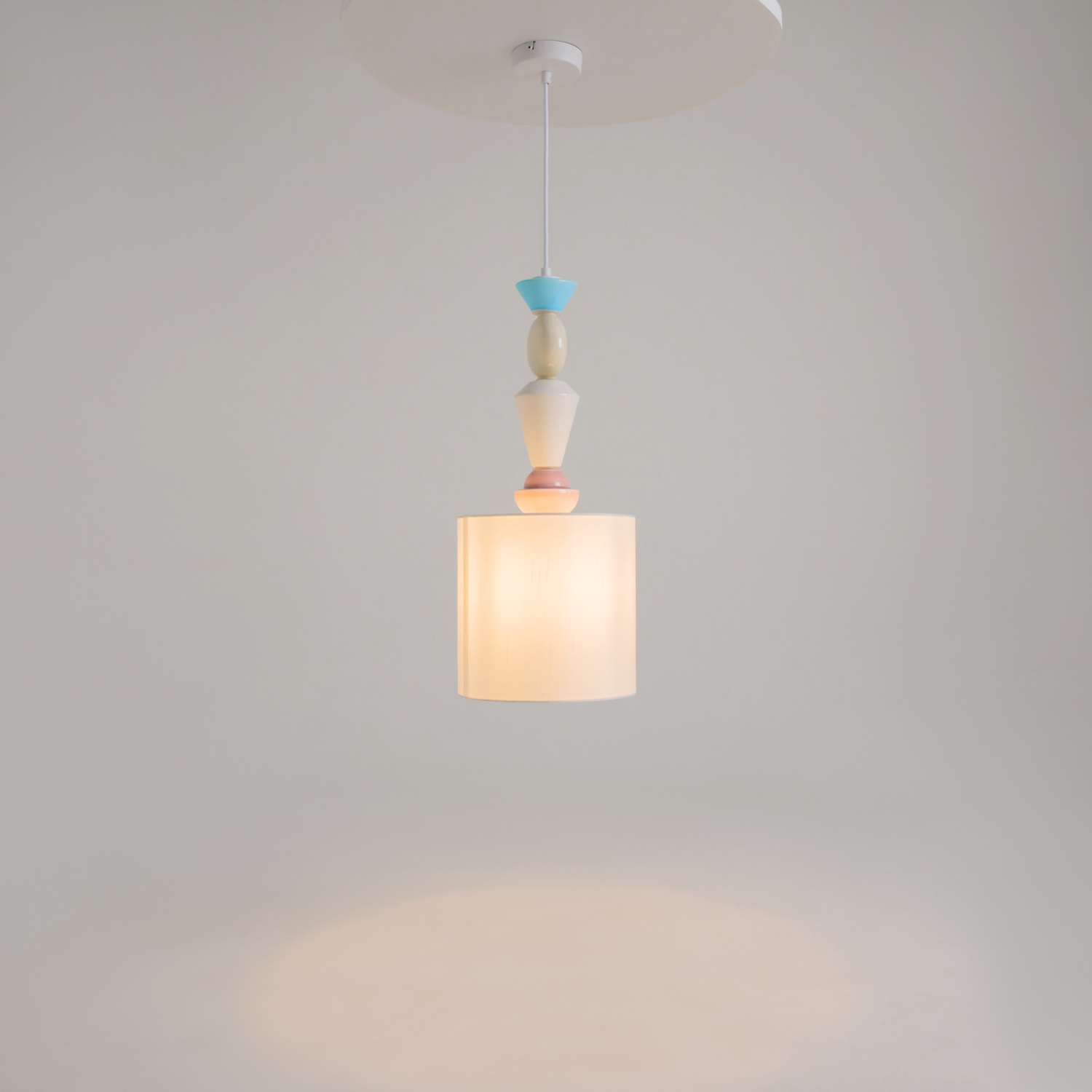 Maytoni Modern Comforty Подвесной светильник цвет: белый MOD298PL-01W2