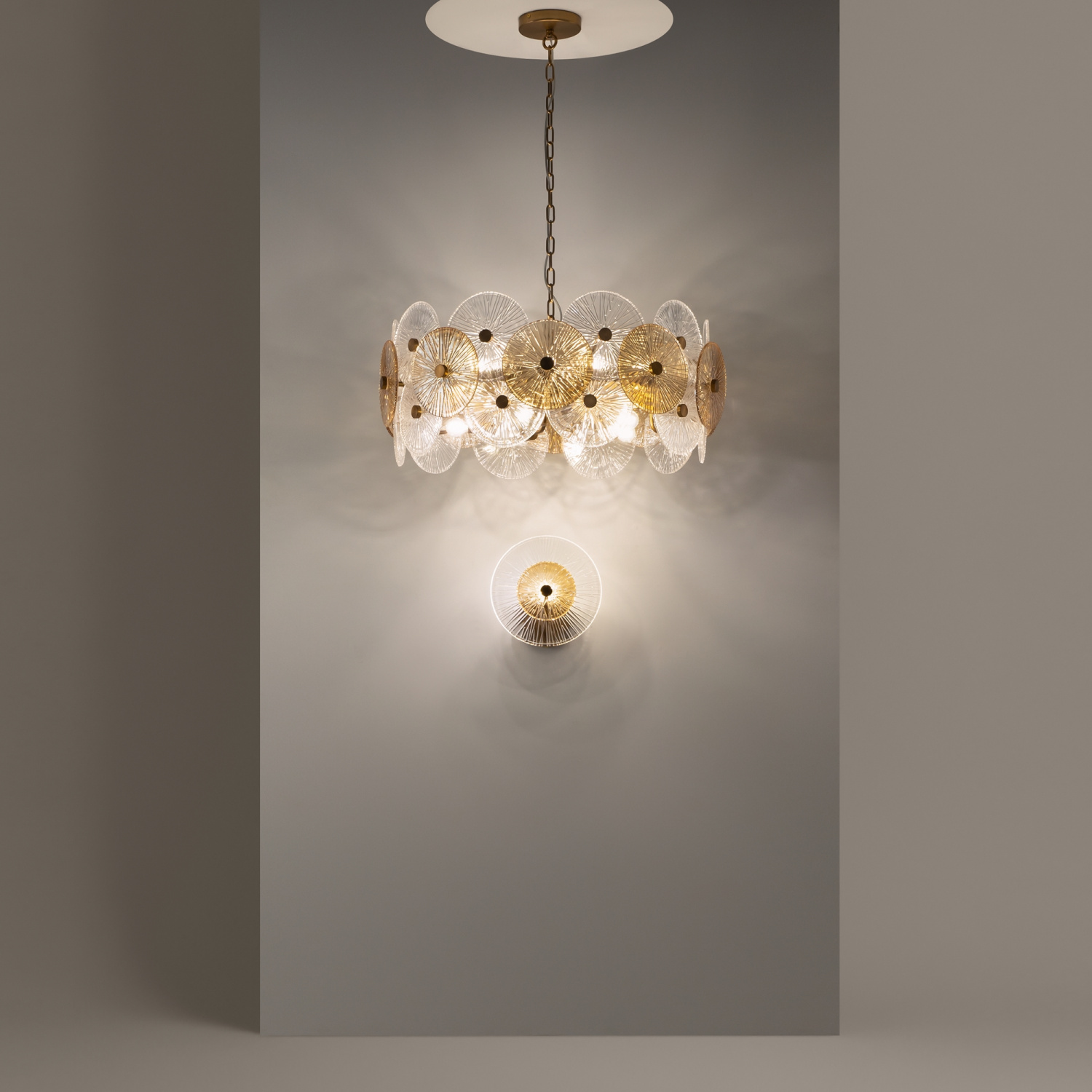 Maytoni Modern Aster Настенный светильник (бра) цвет: золото MOD007WL-01G