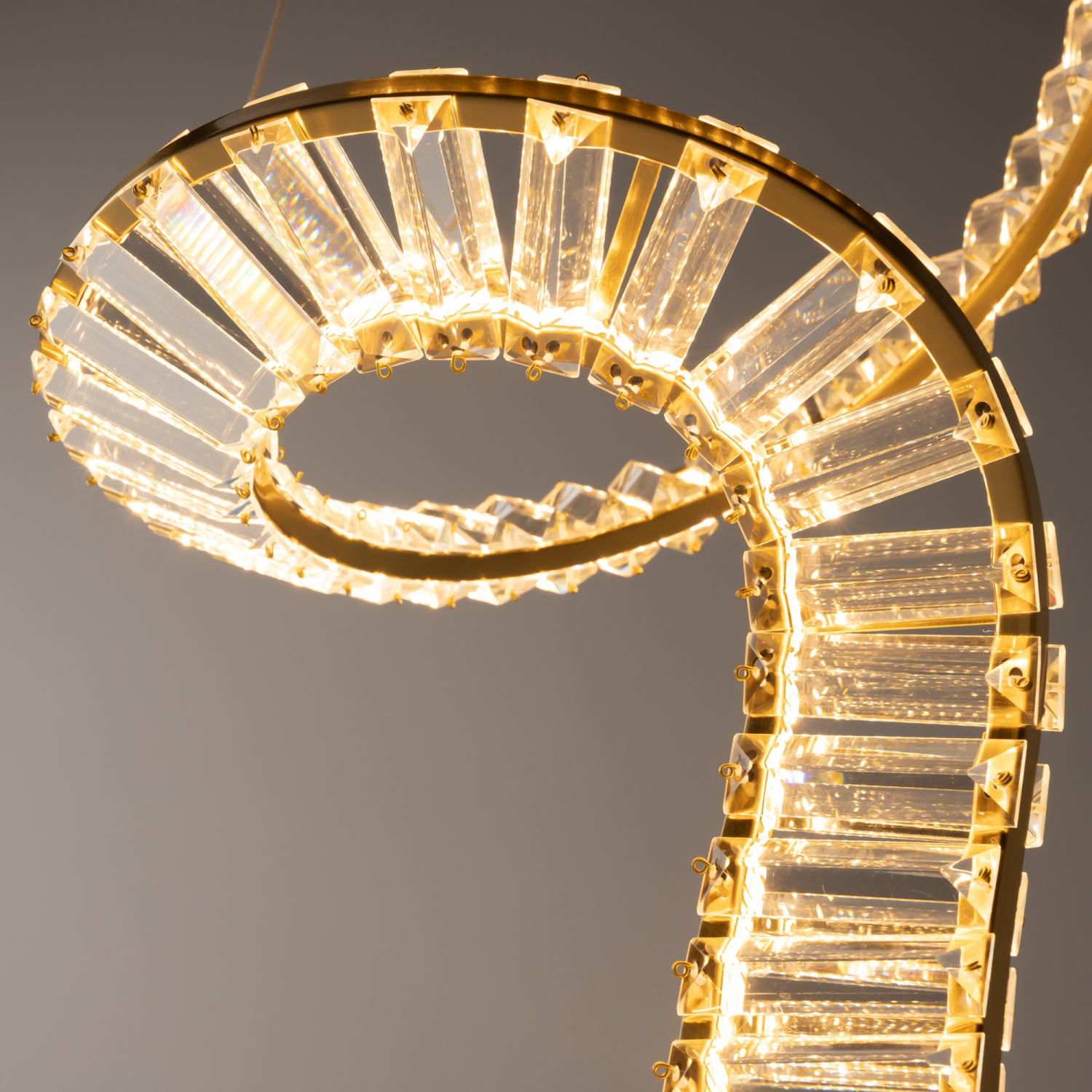 Maytoni Modern Krone Подвесной светильник цвет: латунь P097PL-L48BS3K