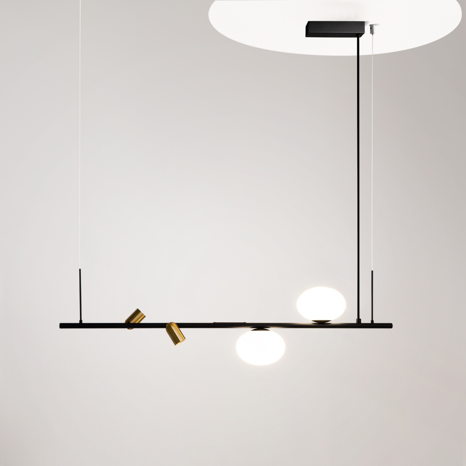 Maytoni Modern Inversio Подвесной светильник цвет: черный и латунь MOD350PL-02BBS