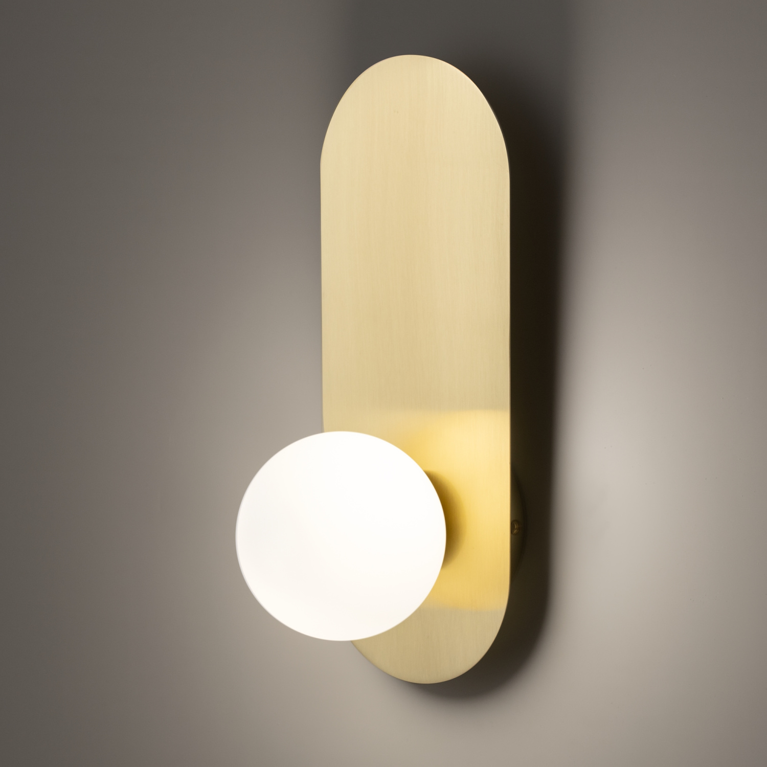 Maytoni Modern Bao Настенный светильник (бра) цвет: золото MOD419WL-01G