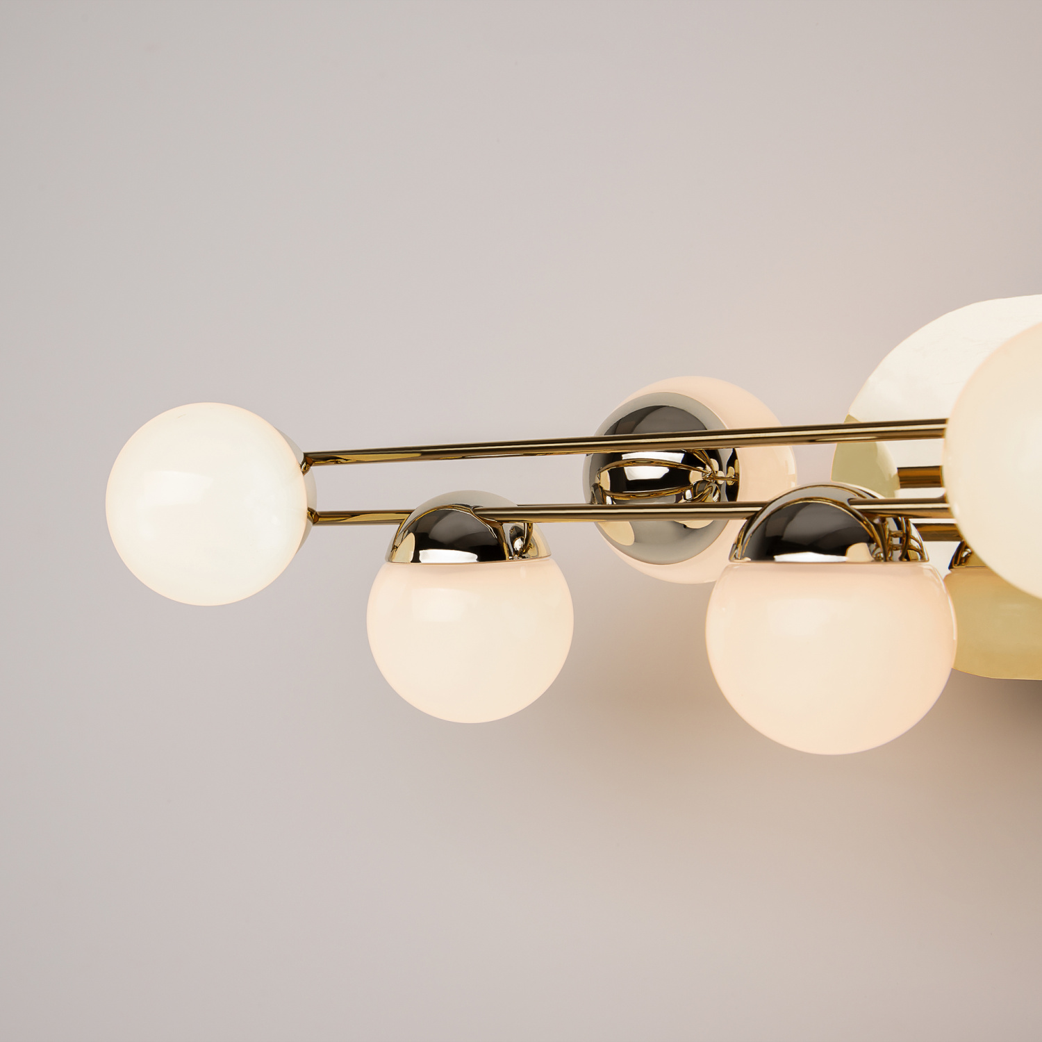 Maytoni Modern Tessara Настенный светильник (бра) цвет: золото MOD081WL-L13G3K