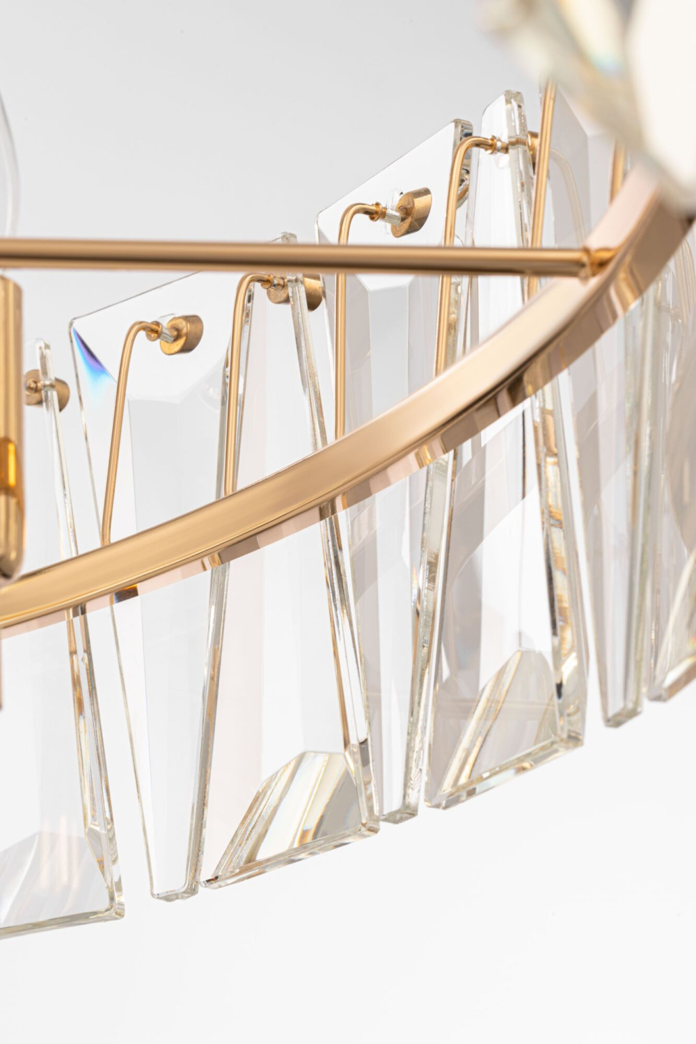 Maytoni Modern Puntes Подвесной светильник цвет: золото MOD043PL-08G