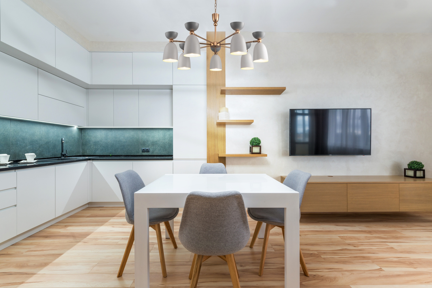 Maytoni Modern Cloches Подвесной светильник цвет: латунь MOD113PL-07W