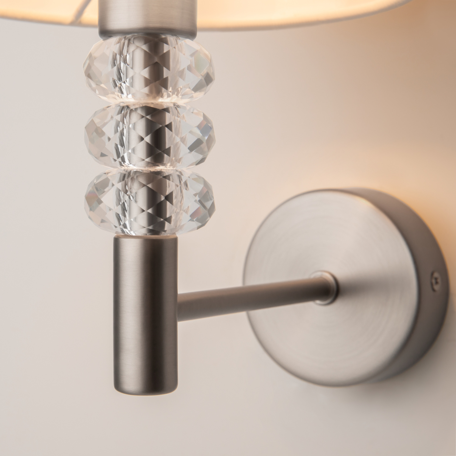 Maytoni Modern Lincoln Настенный светильник (бра) цвет: никель MOD527WL-01N