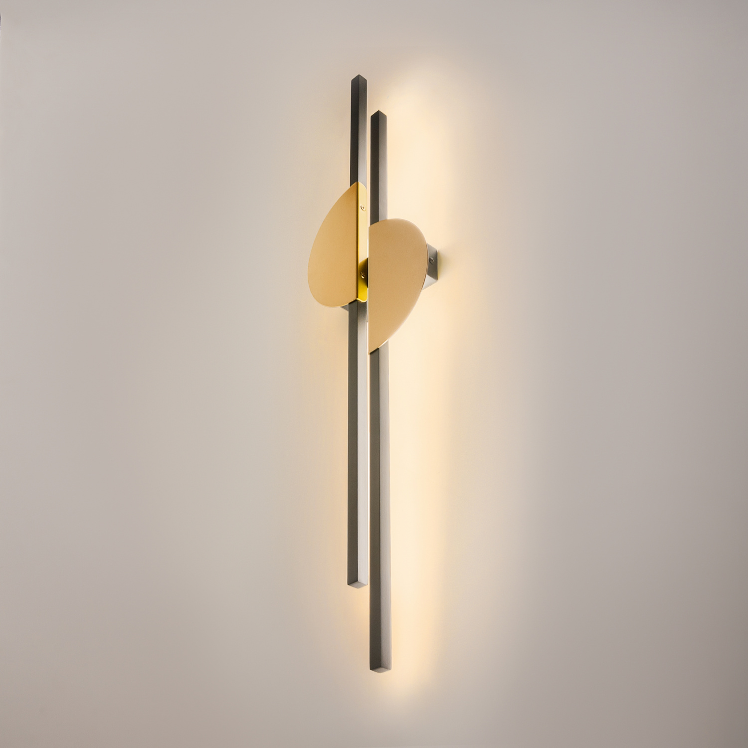 Maytoni Modern Skyline Настенный светильник (бра) цвет: черный MOD179WL-L22BS4K