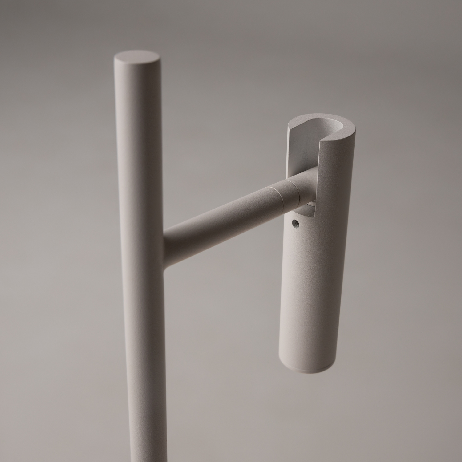 Maytoni Modern Estudo Настольный светильник цвет: белый Z010TL-L8W3K