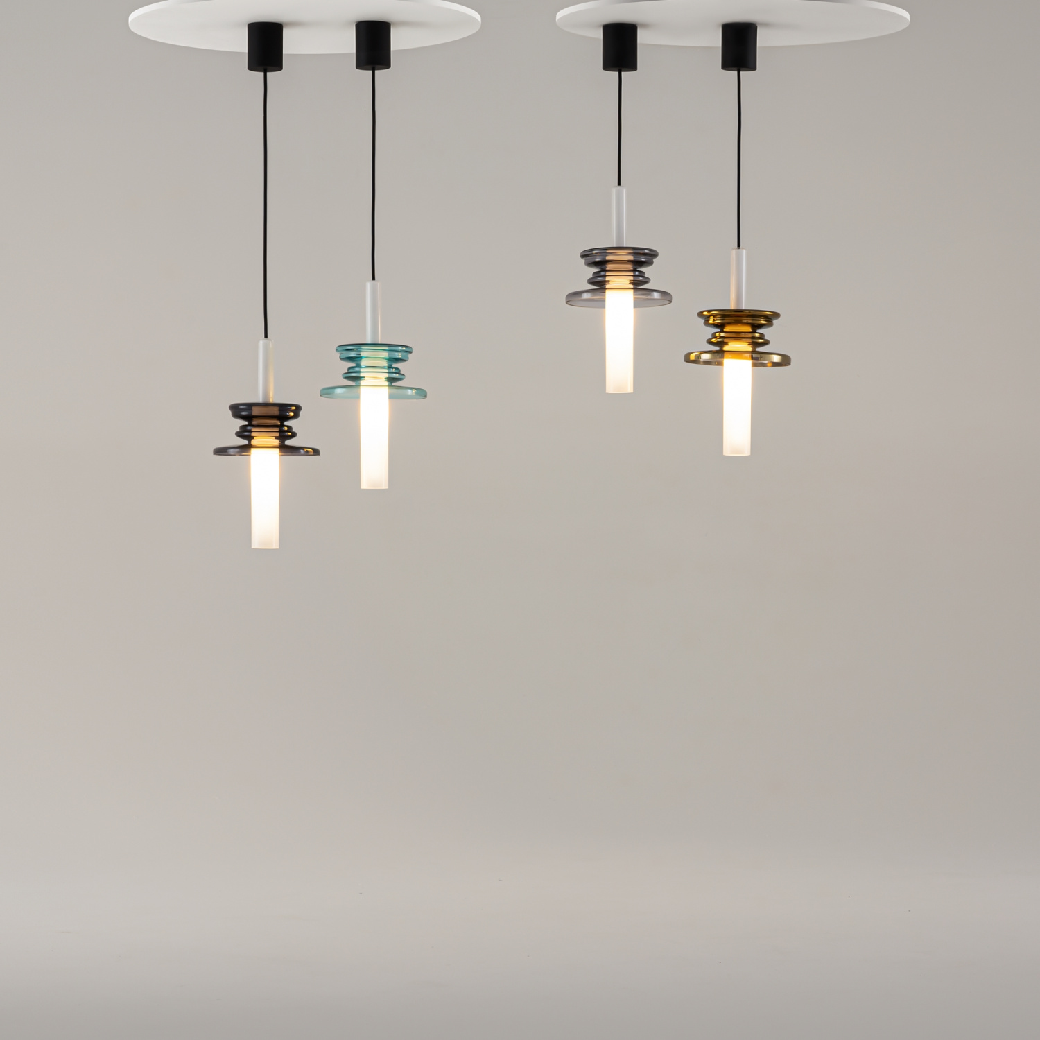 Maytoni Modern Sound Wave Подвесной светильник цвет: черный MOD255PL-01B4