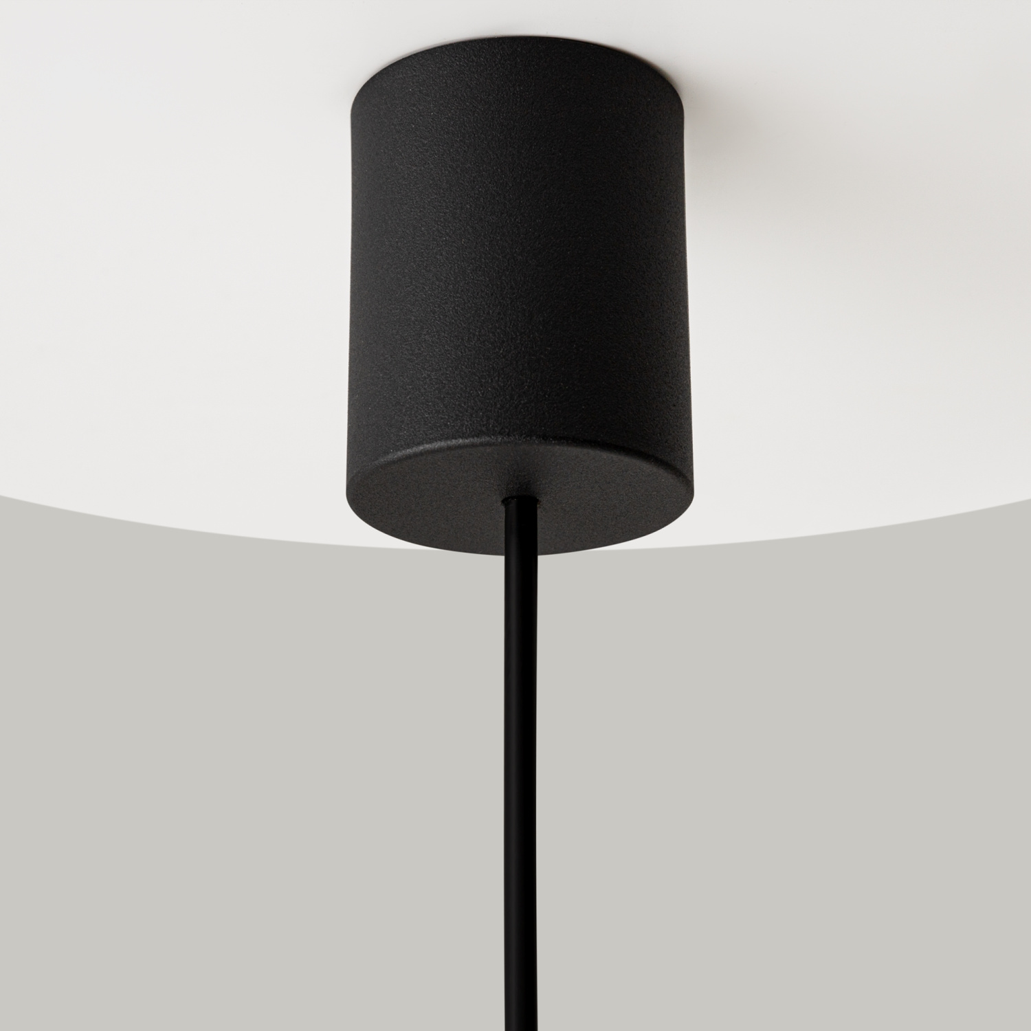 Maytoni Modern Sound Wave Подвесной светильник цвет: черный MOD255PL-01B4