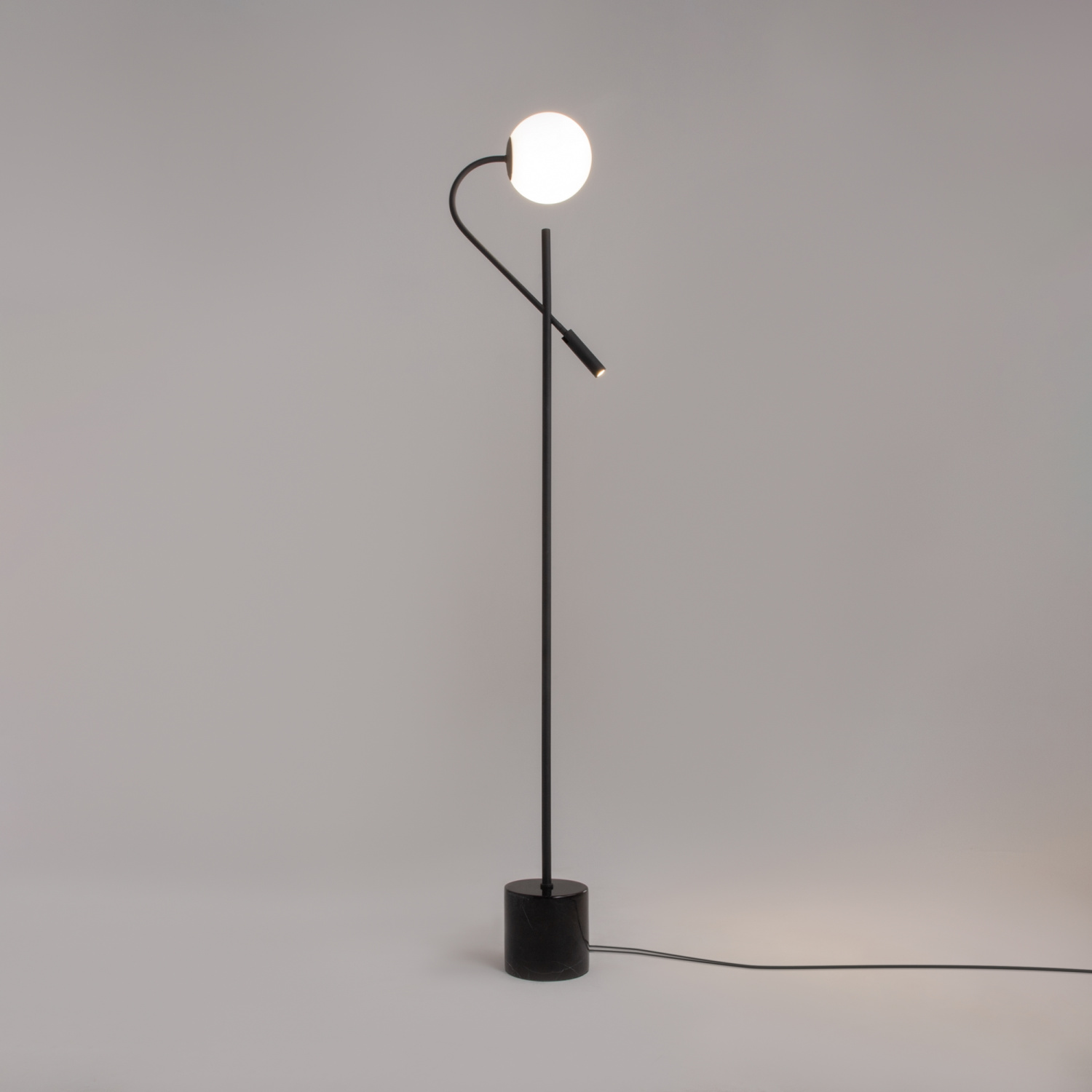 Maytoni Modern Fly Напольный светильник (торшер) цвет: черный MOD230FL-01B