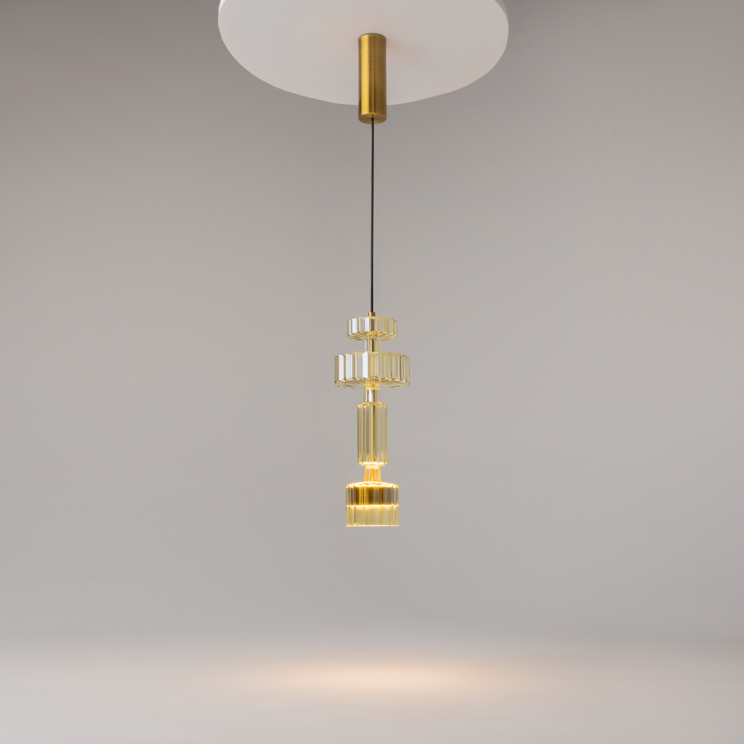 Maytoni Modern Level Подвесной светильник цвет: латунь MOD253PL-L18BS3K1