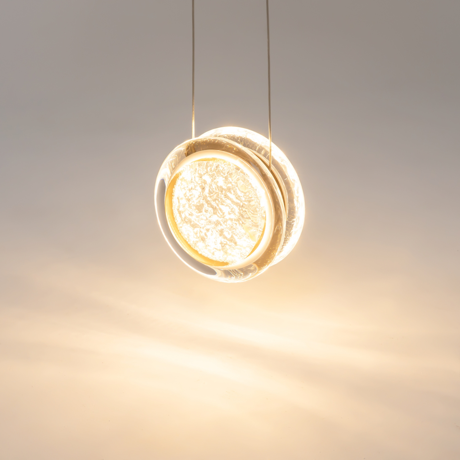 Maytoni Modern Pharao Подвесной светильник цвет: черный и латунь MOD361PL-L7BS3K1