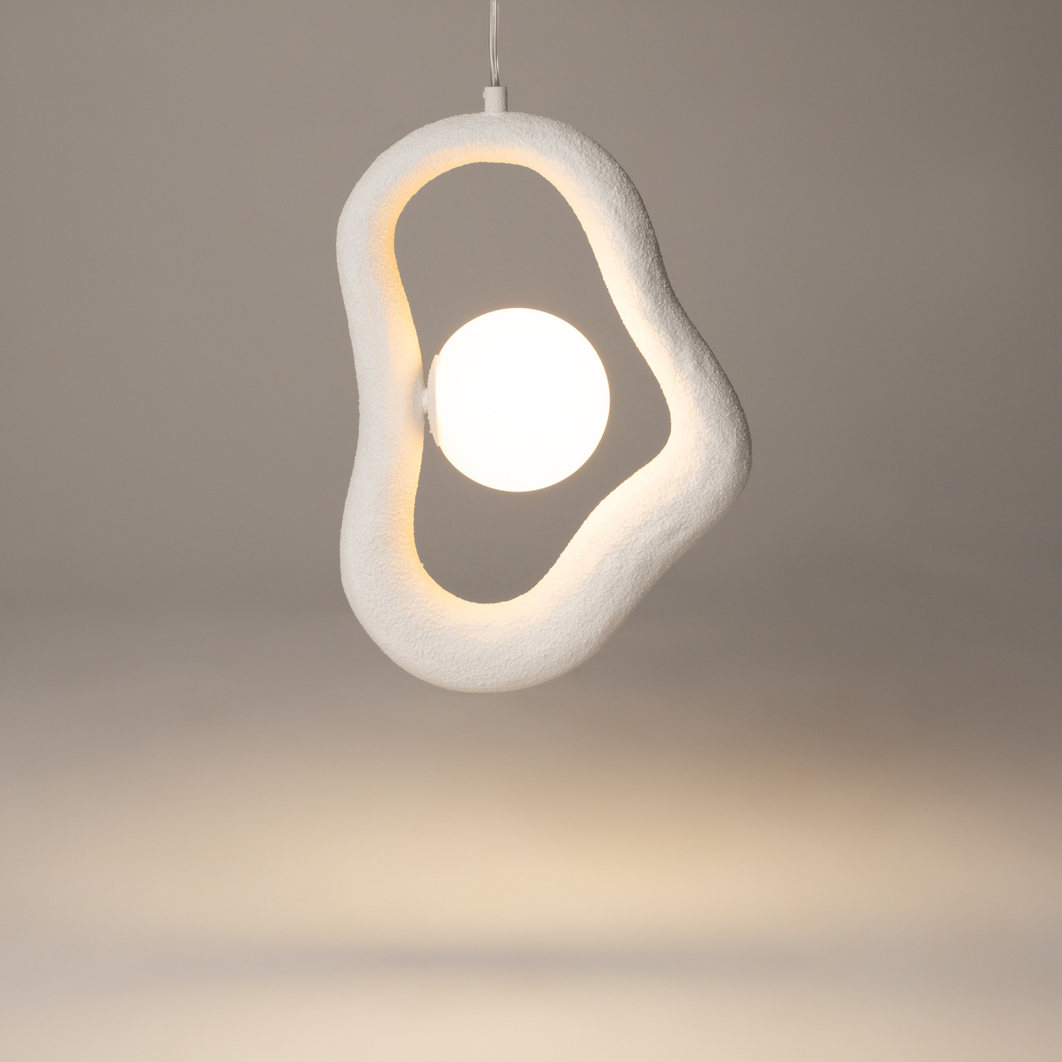 Maytoni Modern Opus Подвесной светильник цвет: белый MOD380PL-01W