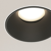 Maytoni Technical Share Встраиваемый светильник цвет: бело-черный DL051-U-2WB