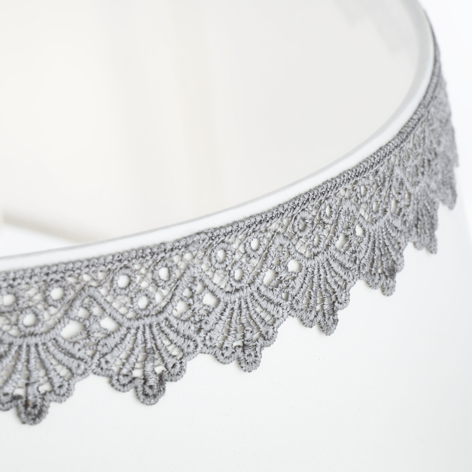 Maytoni Classic Bouquet Люстра цвет: серый ARM023-PL-03-S