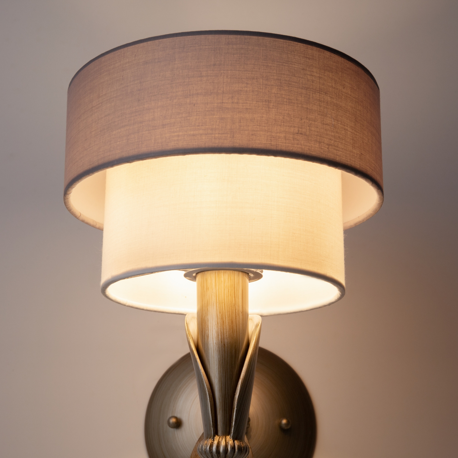 Maytoni Classic Lillian Настенный светильник (бра) цвет: бронза H311-01-G