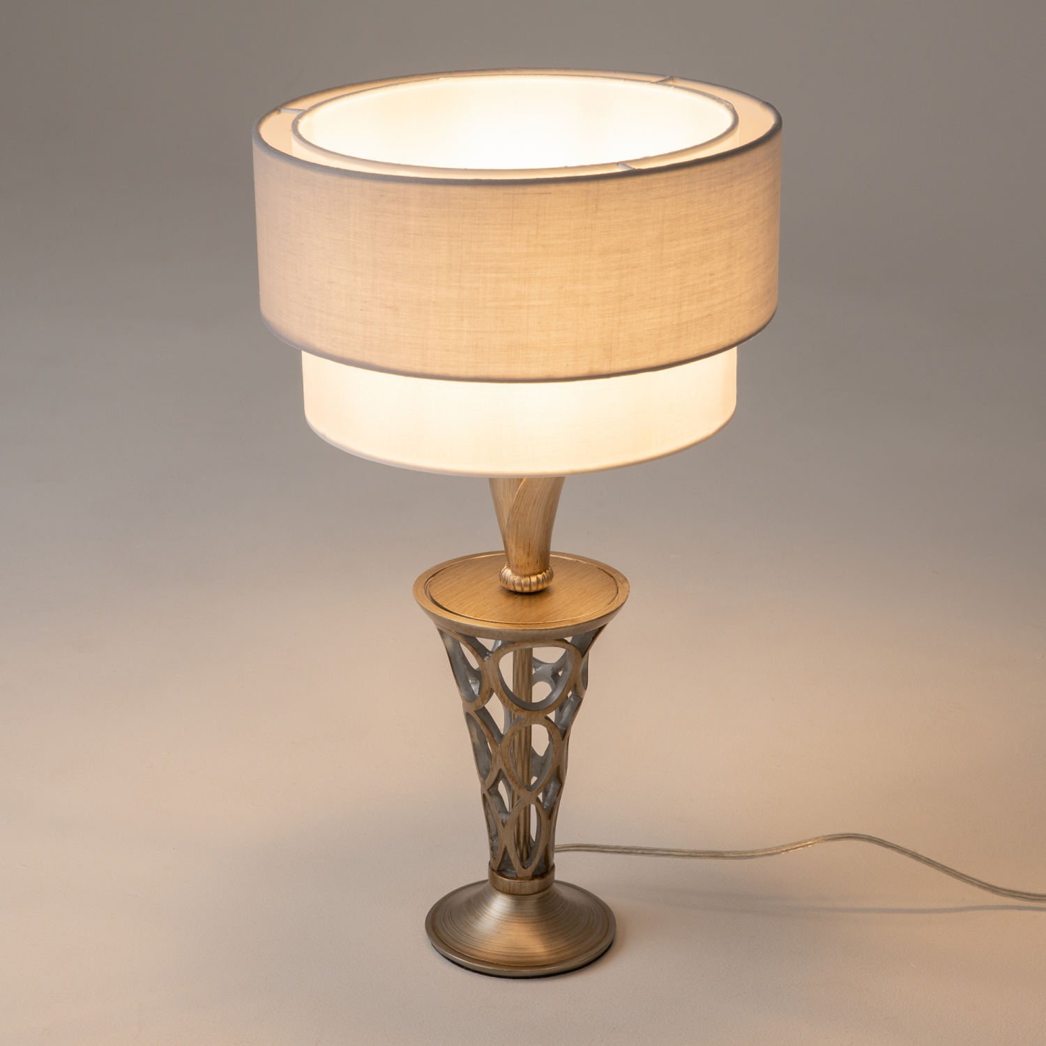 Maytoni Classic Lillian Настольный светильник цвет: бронза H311-11-G