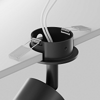 Maytoni Technical Focus Встраиваемый светильник цвет: черный C018CL-01B