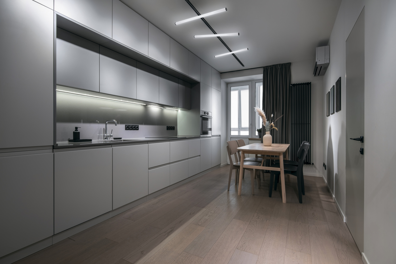 Maytoni Technical Larc Трековый светильник цвет: черный TR026-2-10B3K