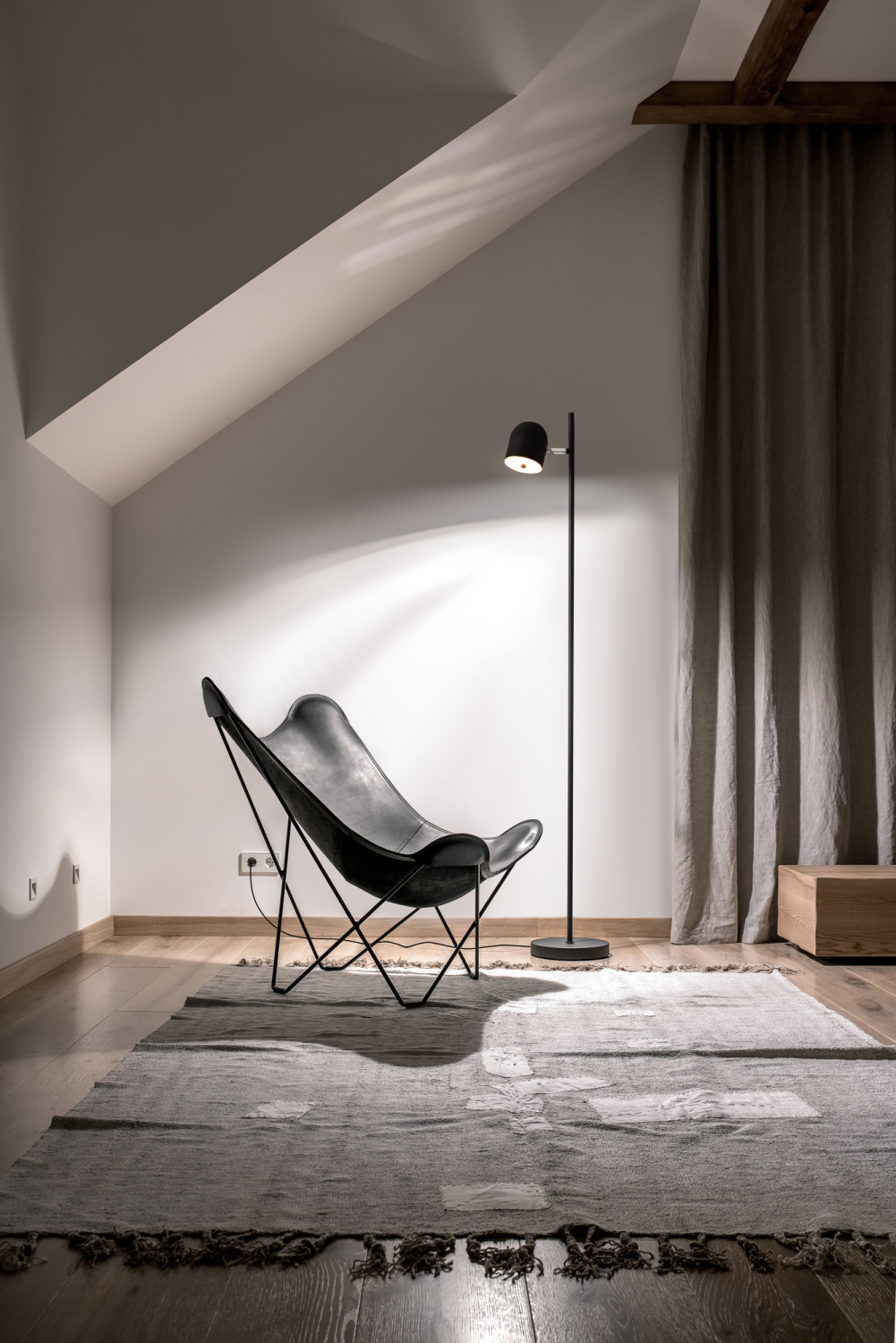 Freya Modern Unique Настольный светильник цвет: матовый черный FR5279TL-01B