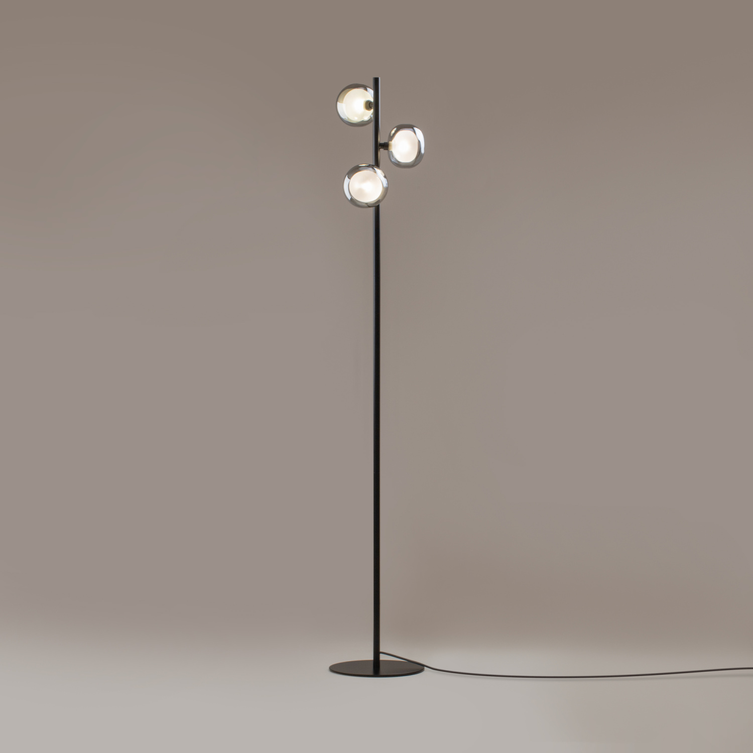 Freya Modern Shimmer Напольный светильник (торшер) цвет: черный FR5435FL-03B