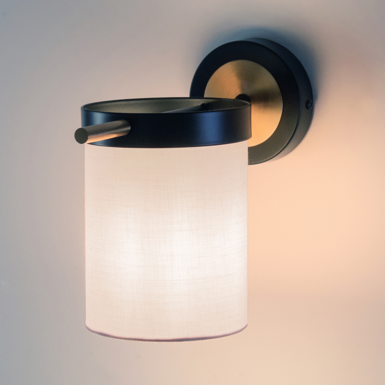 Freya Modern Bogy Настенный светильник (бра) цвет: черный FR5377WL-01B