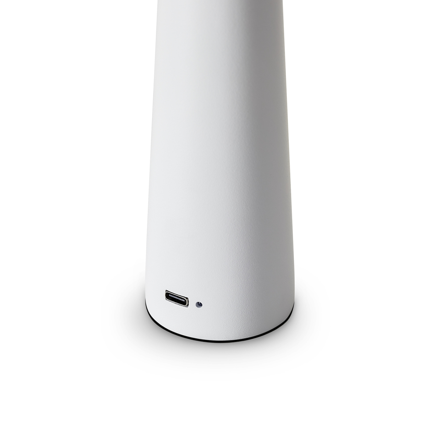 Freya LED Clam Настольный светильник цвет: белый FR6188TL-L3W