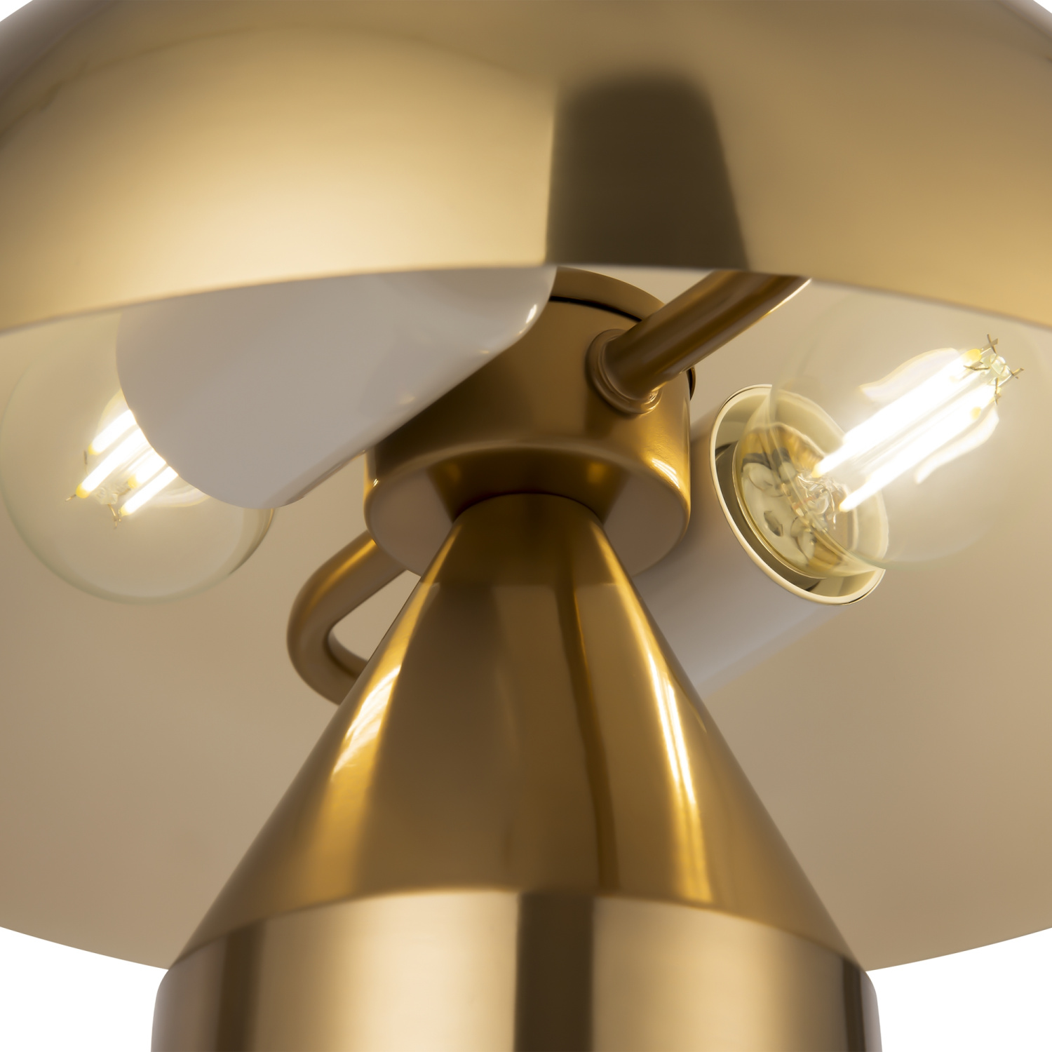 Freya Modern Eleon Настольный светильник цвет: латунь FR5218TL-01BS