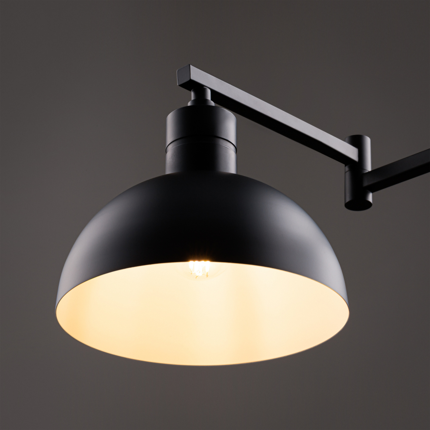 Freya Modern Cover Настенный светильник (бра) цвет: черный FR5290WL-01B