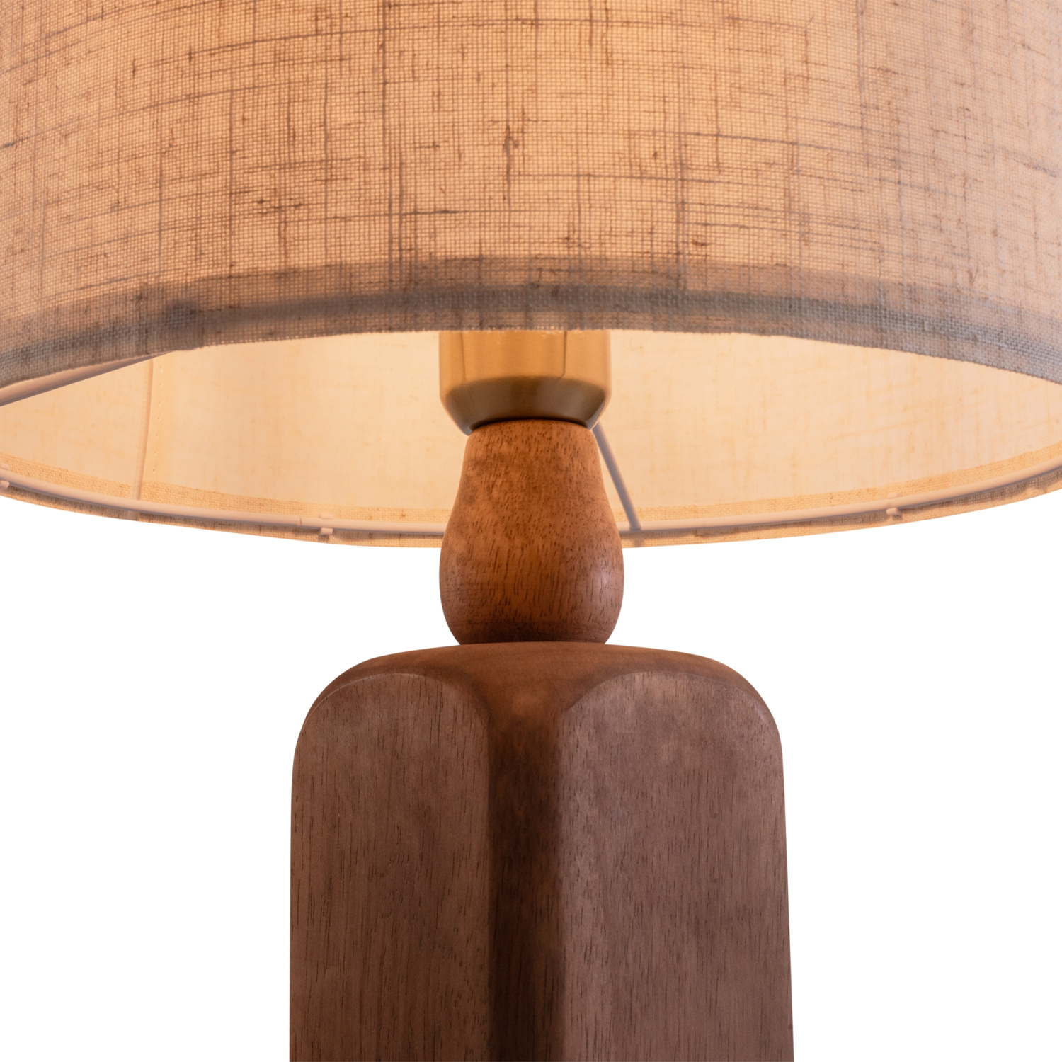 Freya Modern Forest Настольный светильник цвет: дерево FR5326TL-01W1