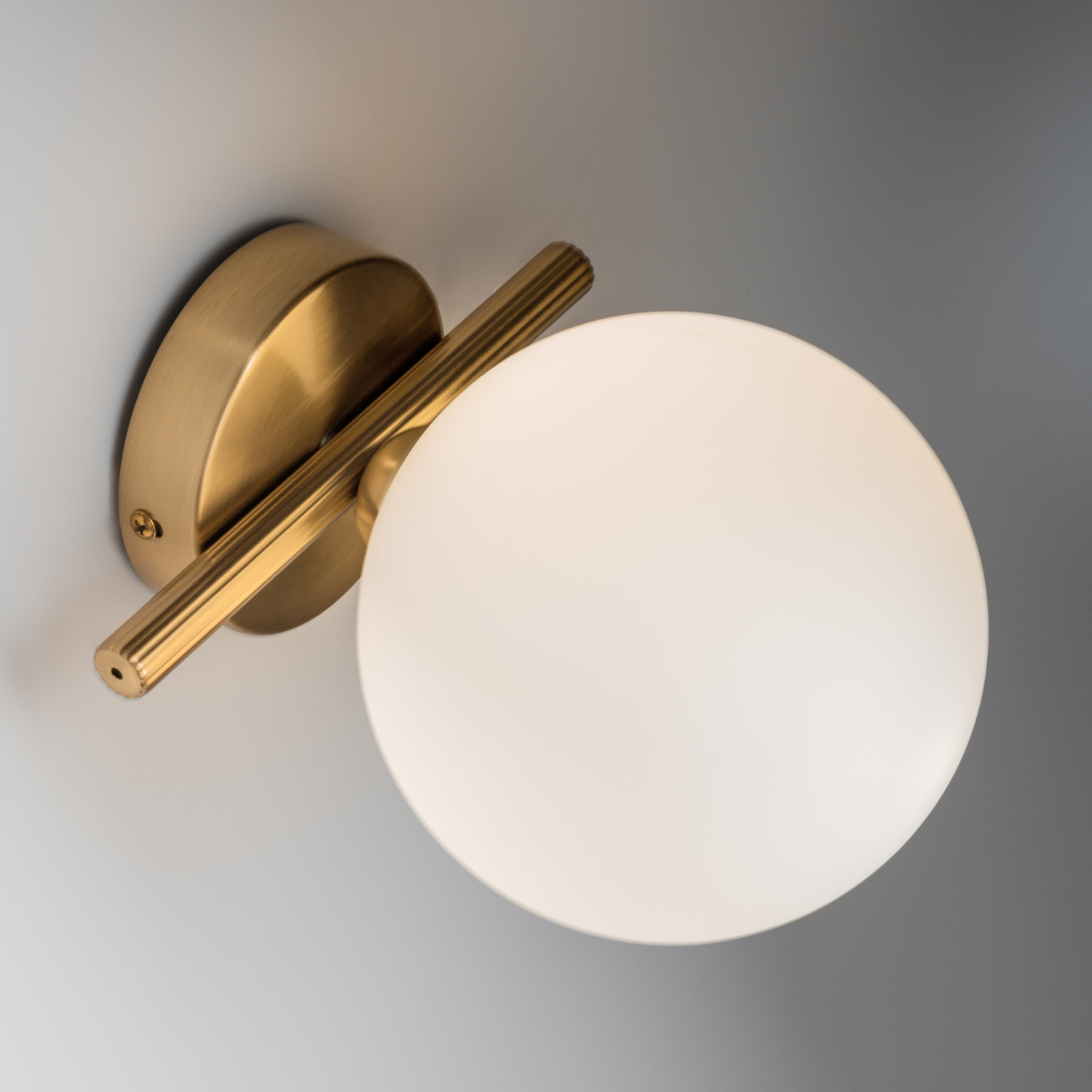 Freya Modern Blossom Настенный светильник (бра) цвет: латунь FR5259WL-01BS