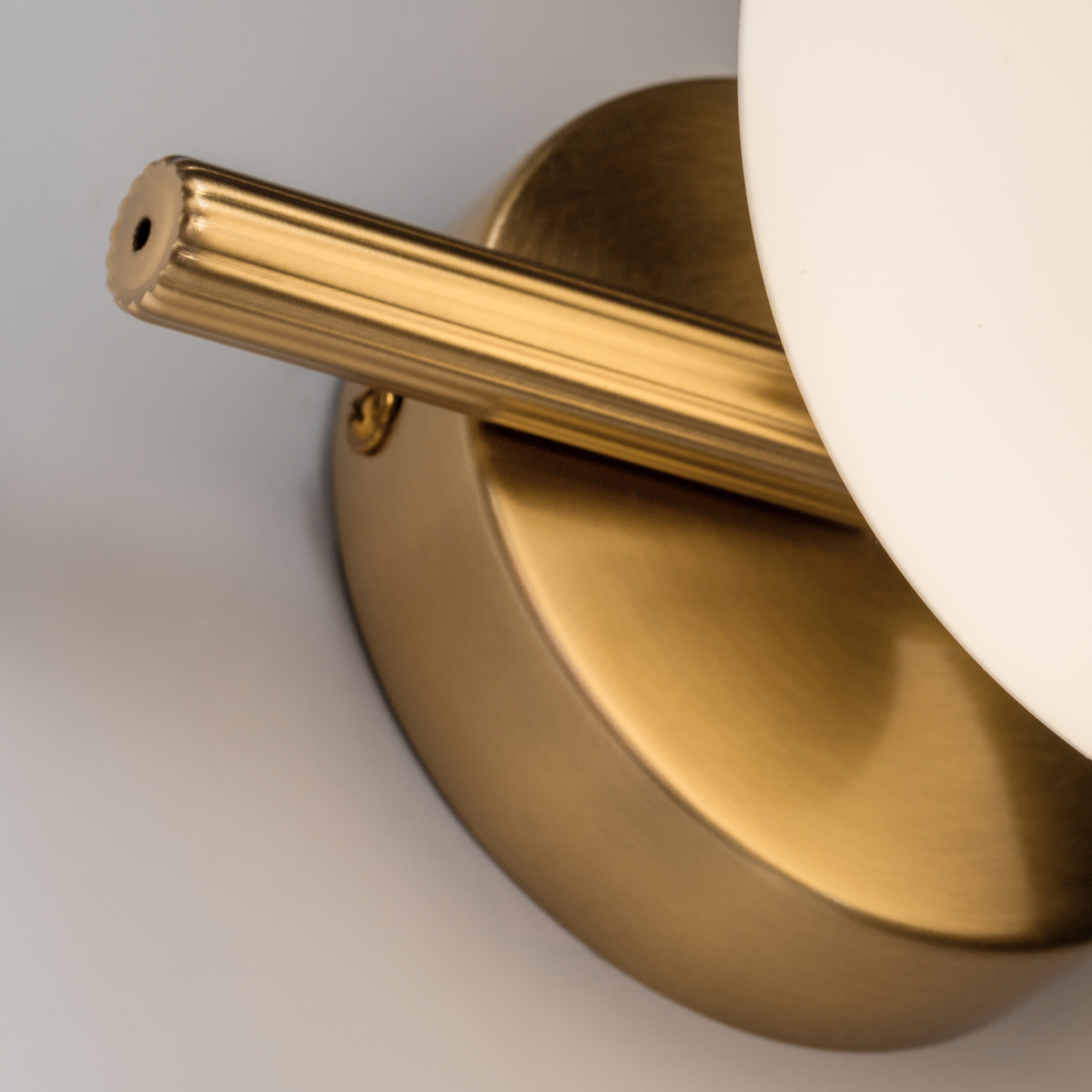 Freya Modern Blossom Настенный светильник (бра) цвет: латунь FR5259WL-01BS