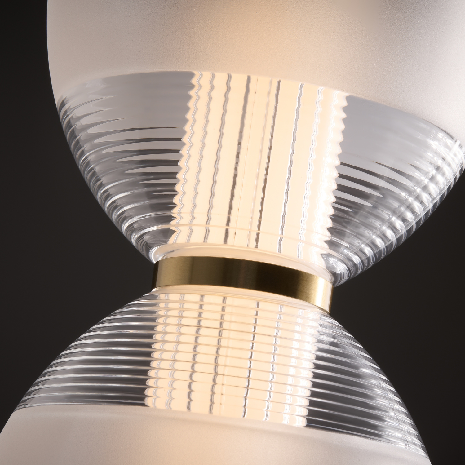 Freya LED Koil Подвесной светильник цвет: латунь FR6136PL-L6BT